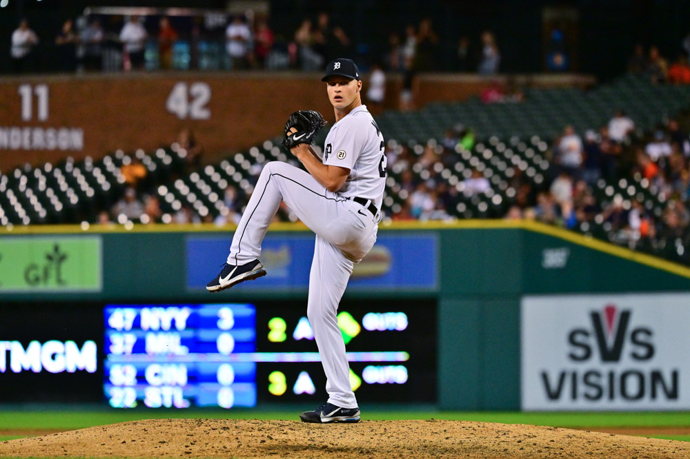 Matt Manning of the Tigers prepares to throw a pitch against the White Sox. He's one of the subjects of this article.